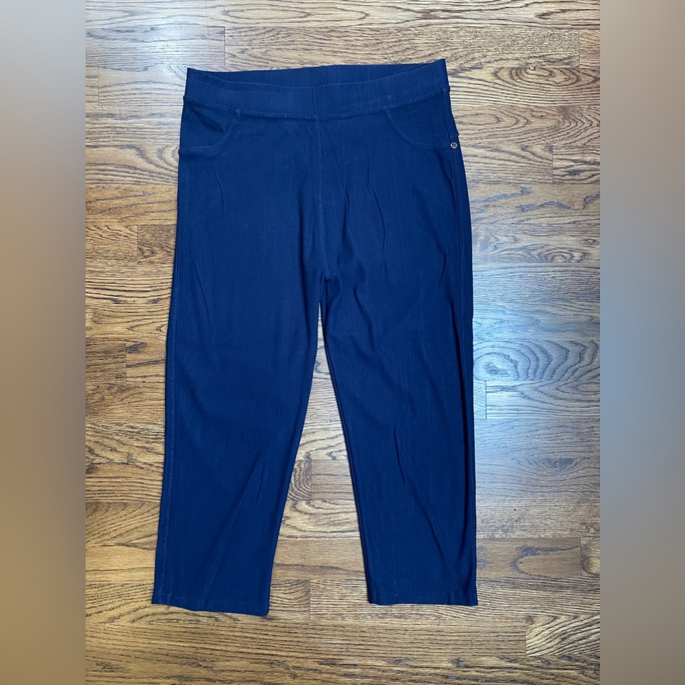 Astoria Born Women’s Cropped Jeggings Capri’s Size XL